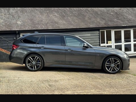 BMW 3 Series 3.0 335d M Sport Shadow Edition Touring 5dr Diesel Auto xDrive Euro 6 (s/s) 20