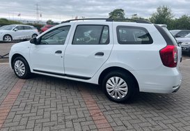 Dacia Logan ESSENTIAL 1.0 TCE ESTATE 13