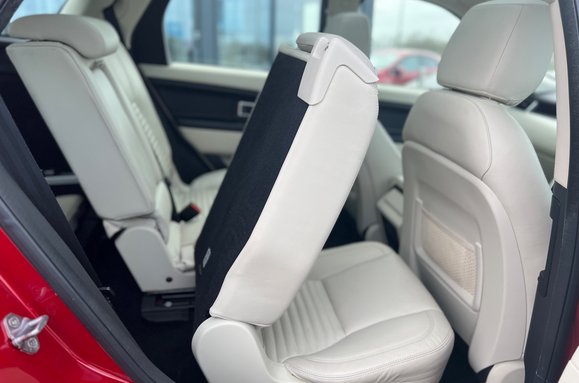 Land Rover Discovery Sport 2.2 SD4 HSE LUXURY AUTOMATIC 29