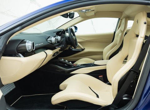 Ferrari 812 Superfast 16