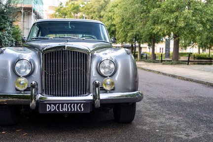 Bentley S2 Continental H.J Mulliner 7