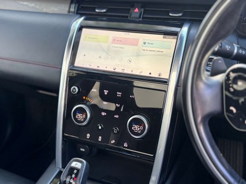 Land Rover Discovery Sport 2.0 Discovery Sport R-Dynamic HSE D Auto 4WD 5dr 19