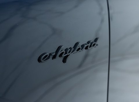 Porsche Cayenne V6 E-Hybrid PLATINUM EDITION 33