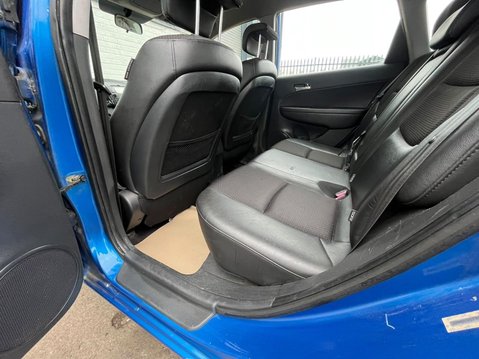 Hyundai i30 1.6 CRDi Style Euro 4 5dr 17