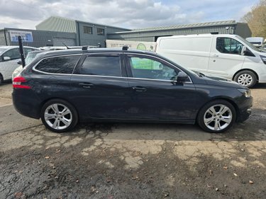 Peugeot 308 BLUE HDI S/S SW ALLURE 4