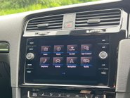 Volkswagen Golf 2.0 Golf R TSi 4Motion Semi-Auto 4WD 5dr 31