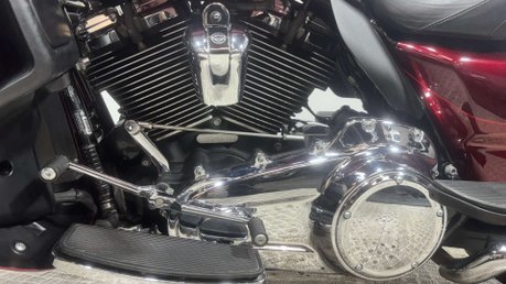 Harley-Davidson Touring 1745 FLHTK ELECTRA GLIDE ULTRA LIMITED 2018 28K MOT CRUISER 27
