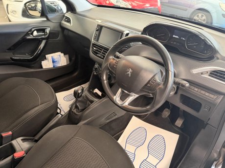 Peugeot 208 1.2 PureTech Active Euro 6 5dr 11