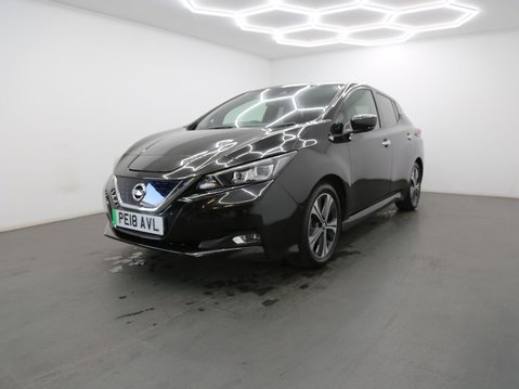 Nissan LEAF 40kWh Tekna Auto 5dr 3