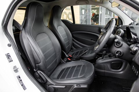 Smart Fortwo Coupe PRIME PREMIUM T 32