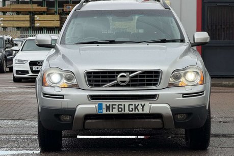 Volvo XC90 2.4 D5 SE SUV 5dr Diesel Geartronic AWD (219 g/km, 200 bhp) 4