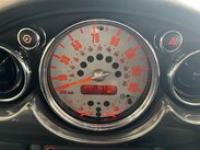 Mini Convertible 1.6 Cooper Euro 4 2dr 24