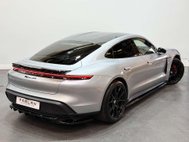Porsche Taycan Performance 89kWh 4S Saloon 4dr Electric Auto 4WD (11kW Charger) (544 ps) 19