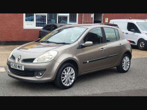 Renault Clio DYNAMIQUE 16V 4