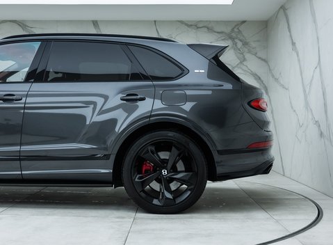 Bentley Bentayga Hybrid First Edition 43