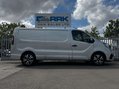 Renault Trafic 2.0 Trafic LL30 Sport + Blue DCI A 15