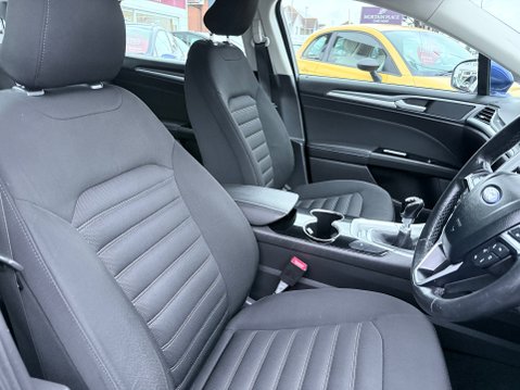 Ford Mondeo 2.0 ZETEC TDCI 13