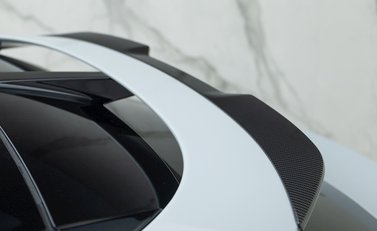 Aston Martin DBX 707 28