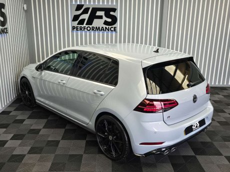 Volkswagen Golf 2.0 TSI BlueMotion Tech R Hatchback 5dr Petrol DSG 4Motion Euro 6 (s/s) (31 16