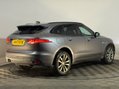 Jaguar F-Pace R-SPORT AWD 6