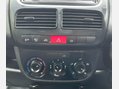 Vauxhall Combo 1.6 Turbo D 2000 Edition Panel Van 4dr Diesel Manual L1 H1 Euro 6 (75 ps) 31