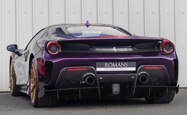 Ferrari 488 Pista 3