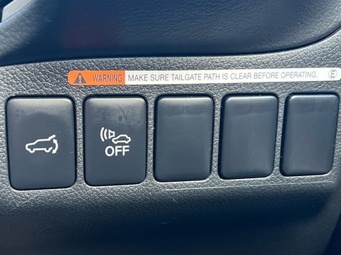 Mitsubishi Outlander PHEV 4H 32