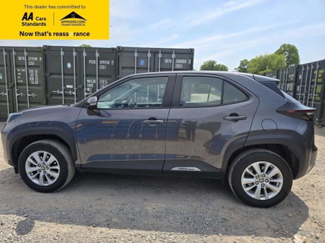 Toyota Yaris Cross 1.5 VVT-h Icon SUV 5dr Petrol Hybrid E-CVT Euro 6 (s/s) (116 ps) 10