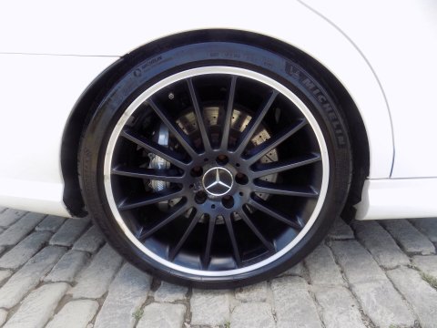 Mercedes-Benz C Class 6.3 C63 V8 AMG Edition (457bhp) 40