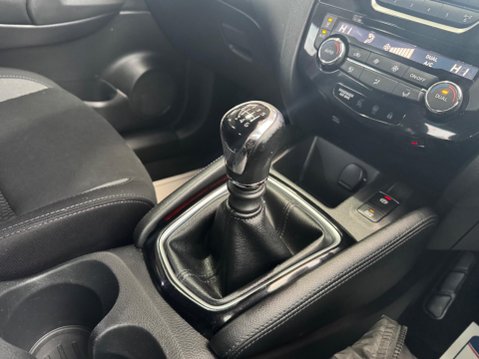 Nissan Qashqai 1.5 dCi Acenta Euro 6 (s/s) 5dr 22