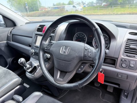 Honda CR-V 2.0 I-VTEC ES-T 9