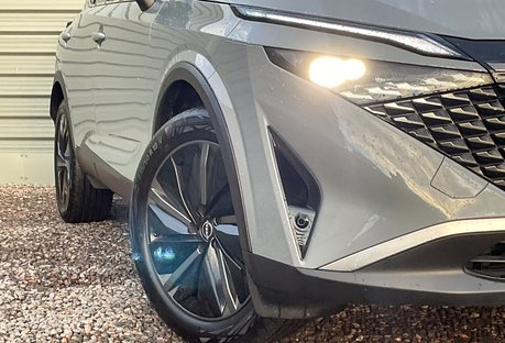 Nissan Qashqai DIG-T TEKNA