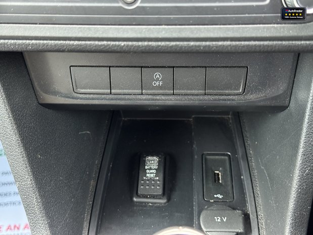 Volkswagen Caddy Petrol SWB L1H1 Low Roof Startline C20 Air Con Sensors SELECT 35