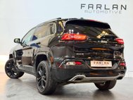 Jeep Cherokee 2.2 MultiJetII Overland SUV 5dr Diesel Auto 4WD Euro 6 (s/s) (200 ps) 13