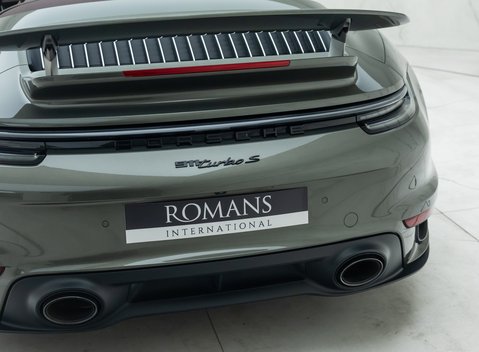 Porsche 911 Turbo S Cabriolet (992) 33