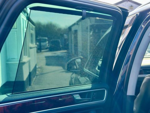 Volkswagen Touareg 3.0h TSI V6 Hybrid Tiptronic 4WD Euro 5 (s/s) 5dr 45