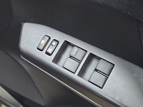 Toyota Rav4 2.0 V-Matic Icon SUV 5dr Petrol CVT 4WD Euro 6 (s/s) (Safety Sense, SNav) ( 26