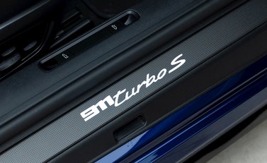 Porsche 911 (992) Turbo S Cabriolet 22