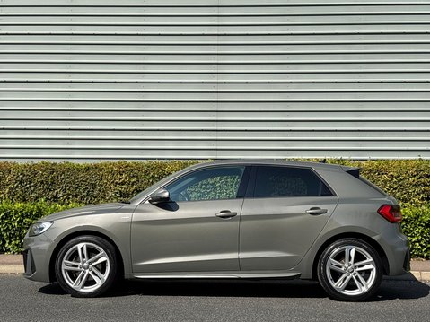 Audi A1 SPORTBACK TFSI S LINE 4