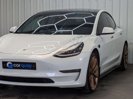 Tesla Model 3 Model 3 Performance AWD 4WD 4dr 20