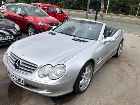 Mercedes-Benz SL Series SL500 v8 automatic petrol great service history, cruise, AC, BOSE, NAV, 19