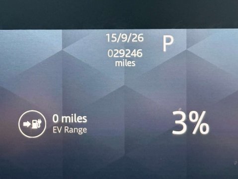 Land Rover Range Rover Evoque 1.5 Range Rover Evoque R-Dynamic S P300e Auto 4WD 5dr 28