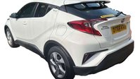 Toyota C-HR 1.8 VVT-h Icon SUV 5dr Petrol Hybrid CVT Euro 6 (s/s) (122 ps) 3