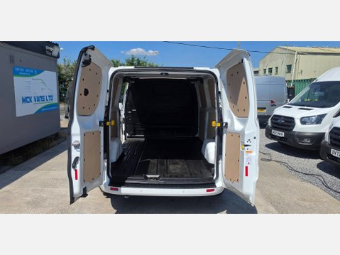 Ford Transit Custom LIMITED 300 L2 H1 LWB 2.0 TDCI 130ps EU6 20
