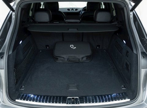 Porsche Cayenne E-Hybrid 29