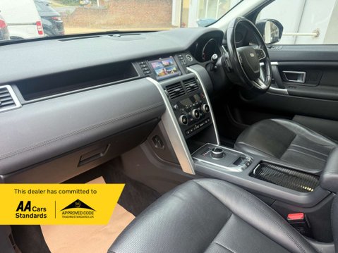 Land Rover Discovery Sport 2.0 Discovery Sport Black HSE TD4 Auto 4WD 5dr 26