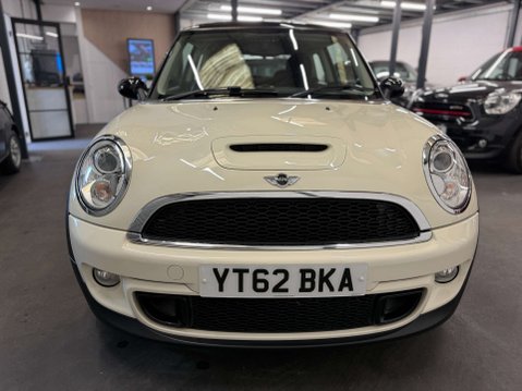 Mini Hatch 1.6 Cooper S 3dr 6