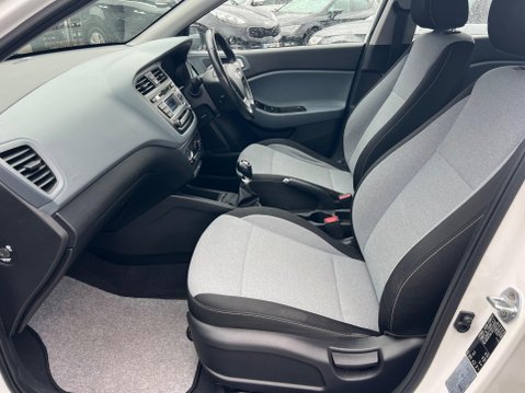 Hyundai i20 1.2 Blue Drive SE Euro 6 (s/s) 5dr 20
