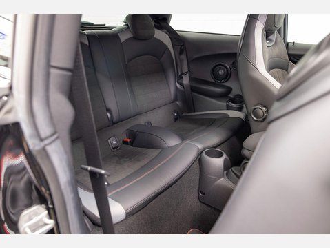 Mini Hatch 2.0 John Cooper Works Steptronic Euro 6 (s/s) 3dr 34