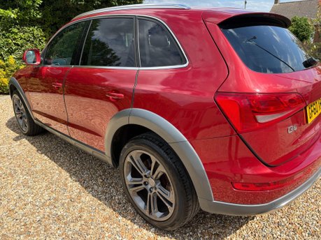 Audi Q5 2.0 TDI SE quattro Euro 5 (s/s) 5dr 12